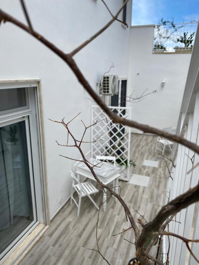 La Casa Di Nina Acomodação com café da manhã Lecce Exterior foto