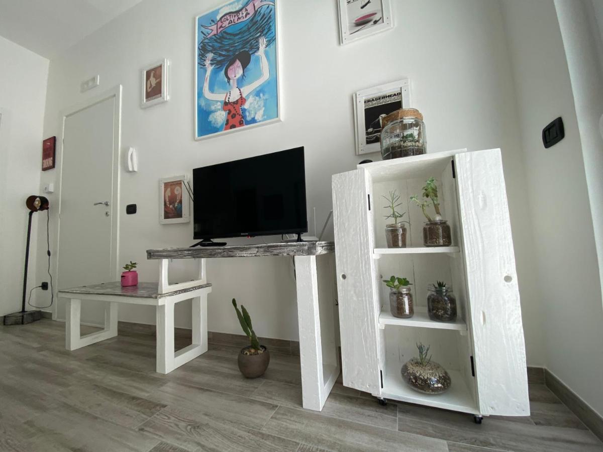 La Casa Di Nina Acomodação com café da manhã Lecce Exterior foto